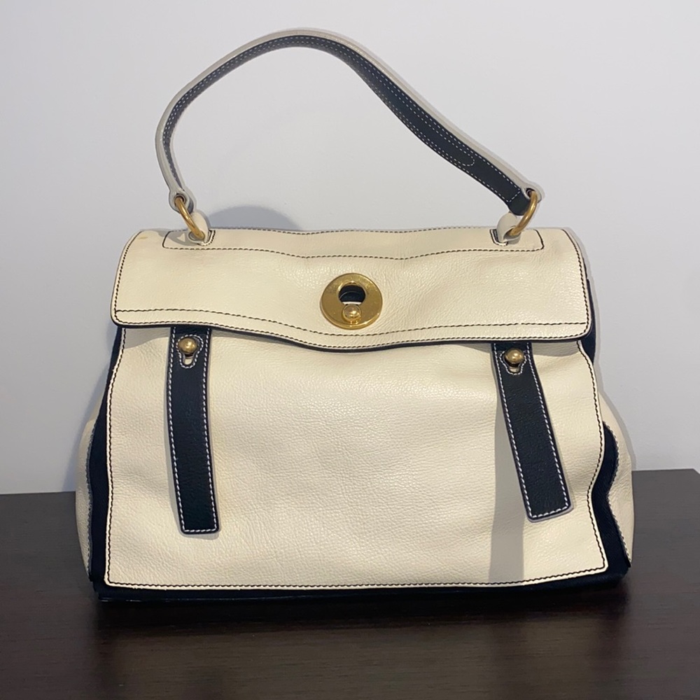 Yves Saint Laurent Leather Muse Shoulder Bag Navy / Ivory